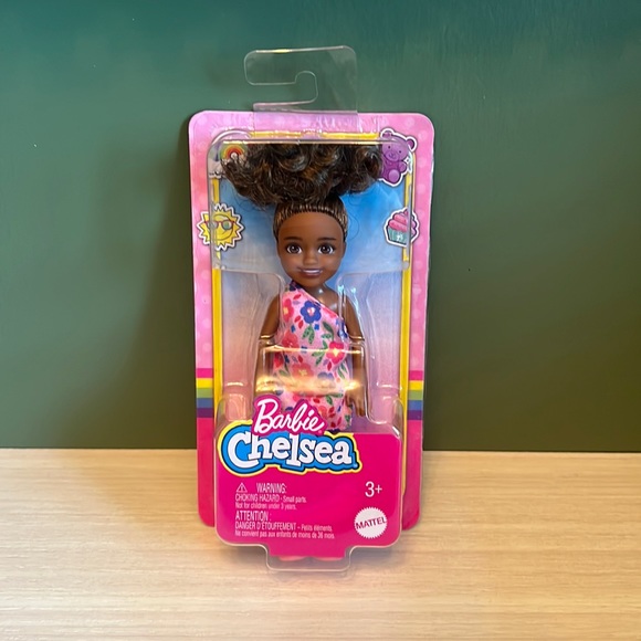 Barbie Chelsea Doll Brand New - Picture 1 of 3